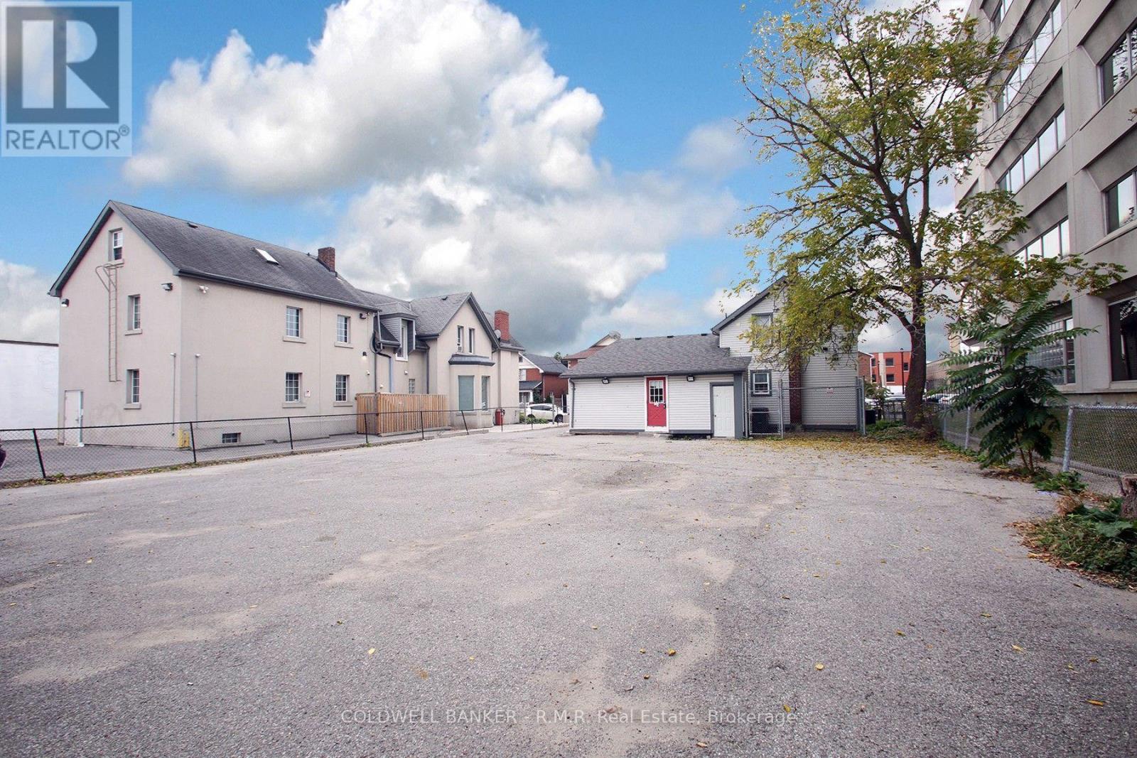65 Albert Street Property Photo 24
