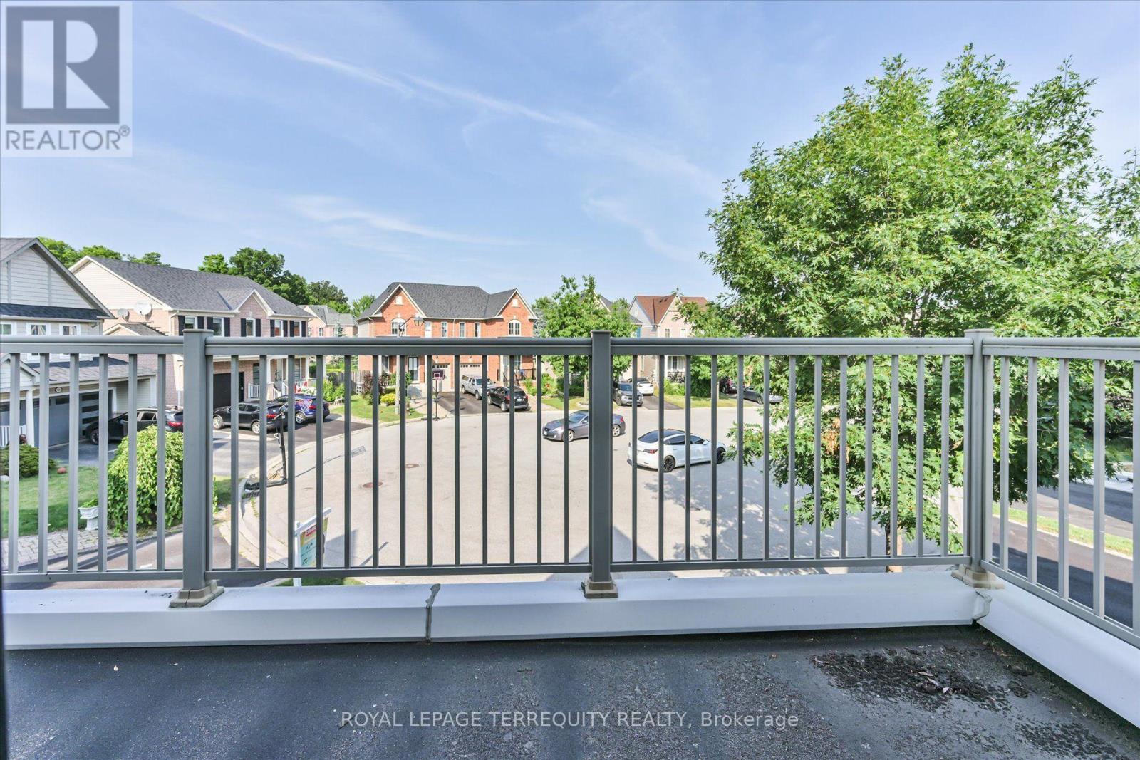 Room 1 - 55 Rushbrooke Way Property Photo 18