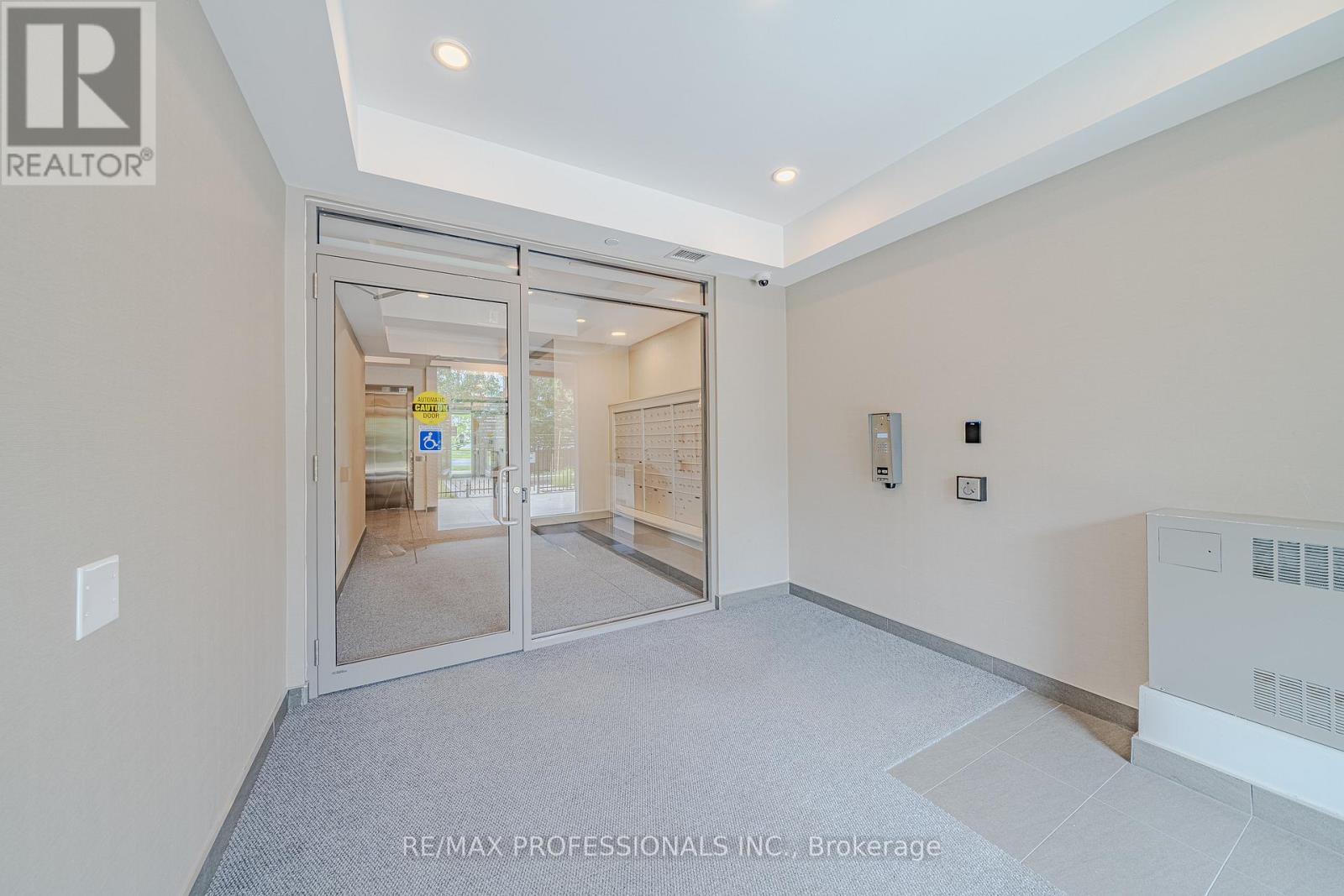 401 - 5155 Sheppard East Avenue Property Photo 24