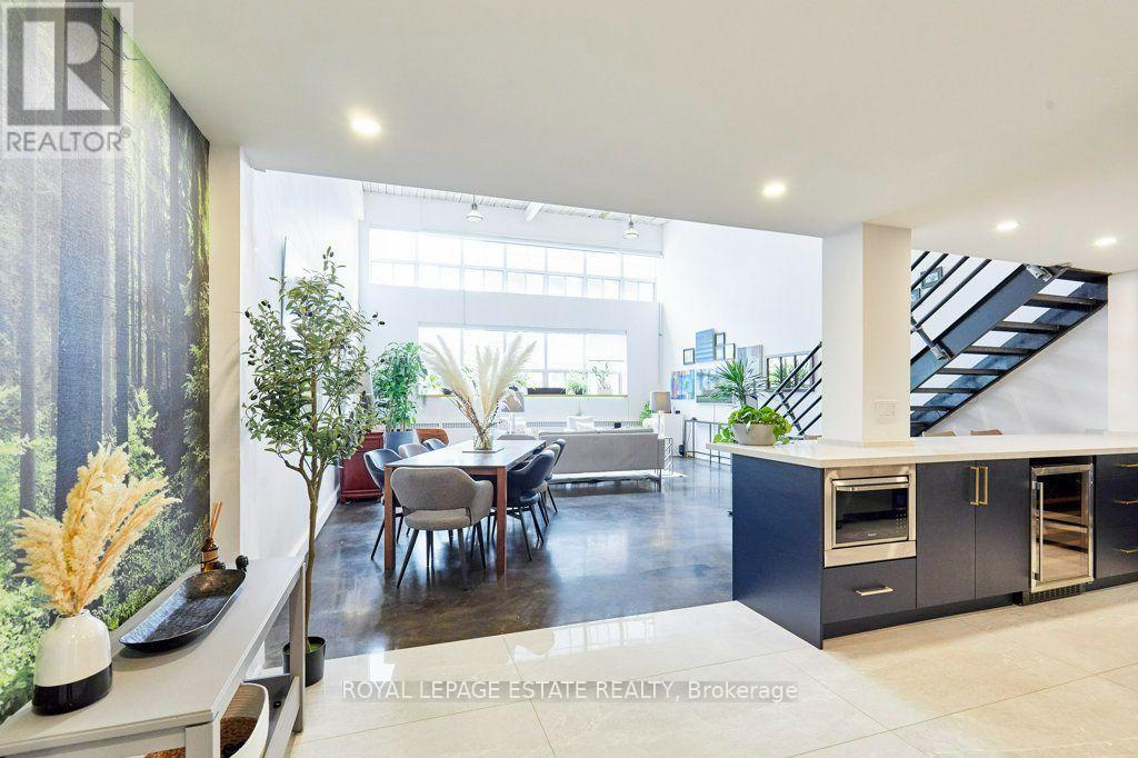 217 - 1173 Dundas Street E Property Photo 5
