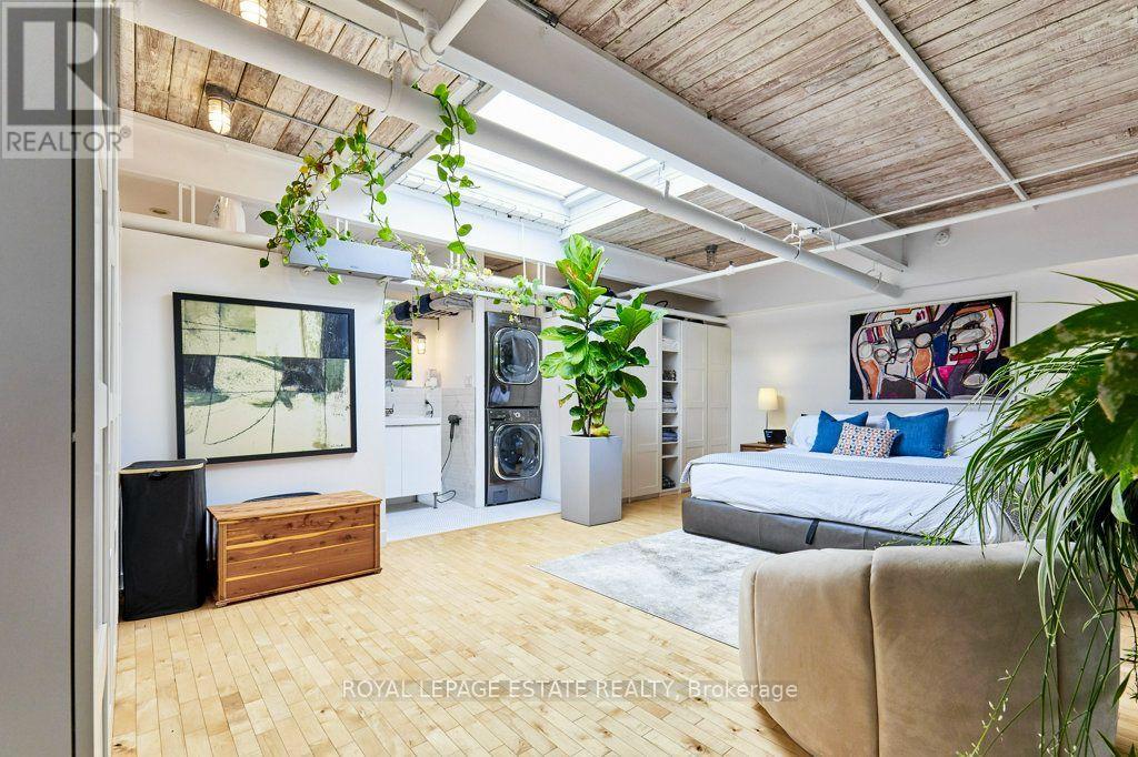 217 - 1173 Dundas Street E Property Photo 20