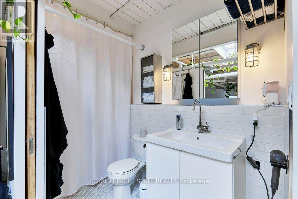 217 - 1173 Dundas Street E Property Photo 23