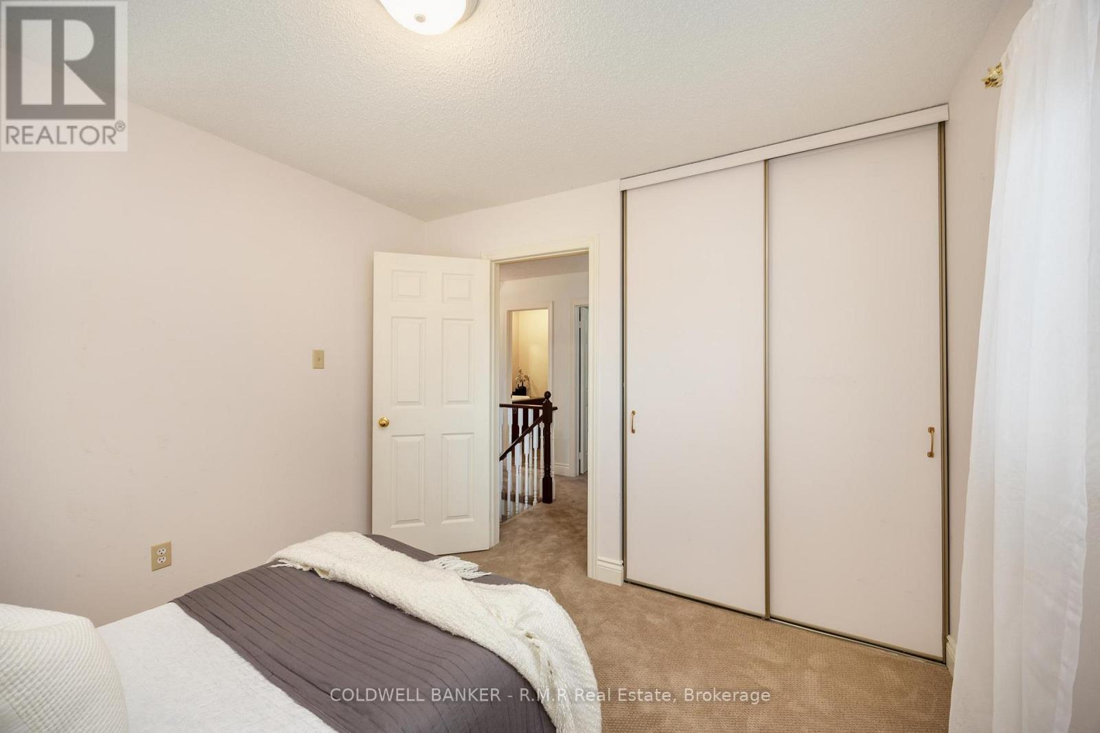 1090 Thimbleberry Circle Property Photo 28