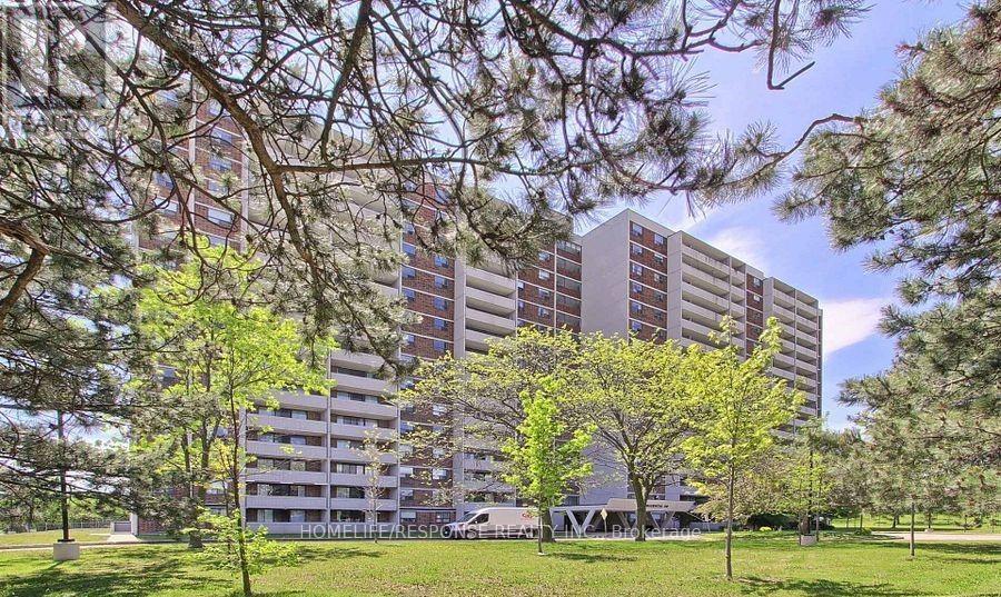 1706 - 301 PRUDENTIAL DRIVE Property Photo 1