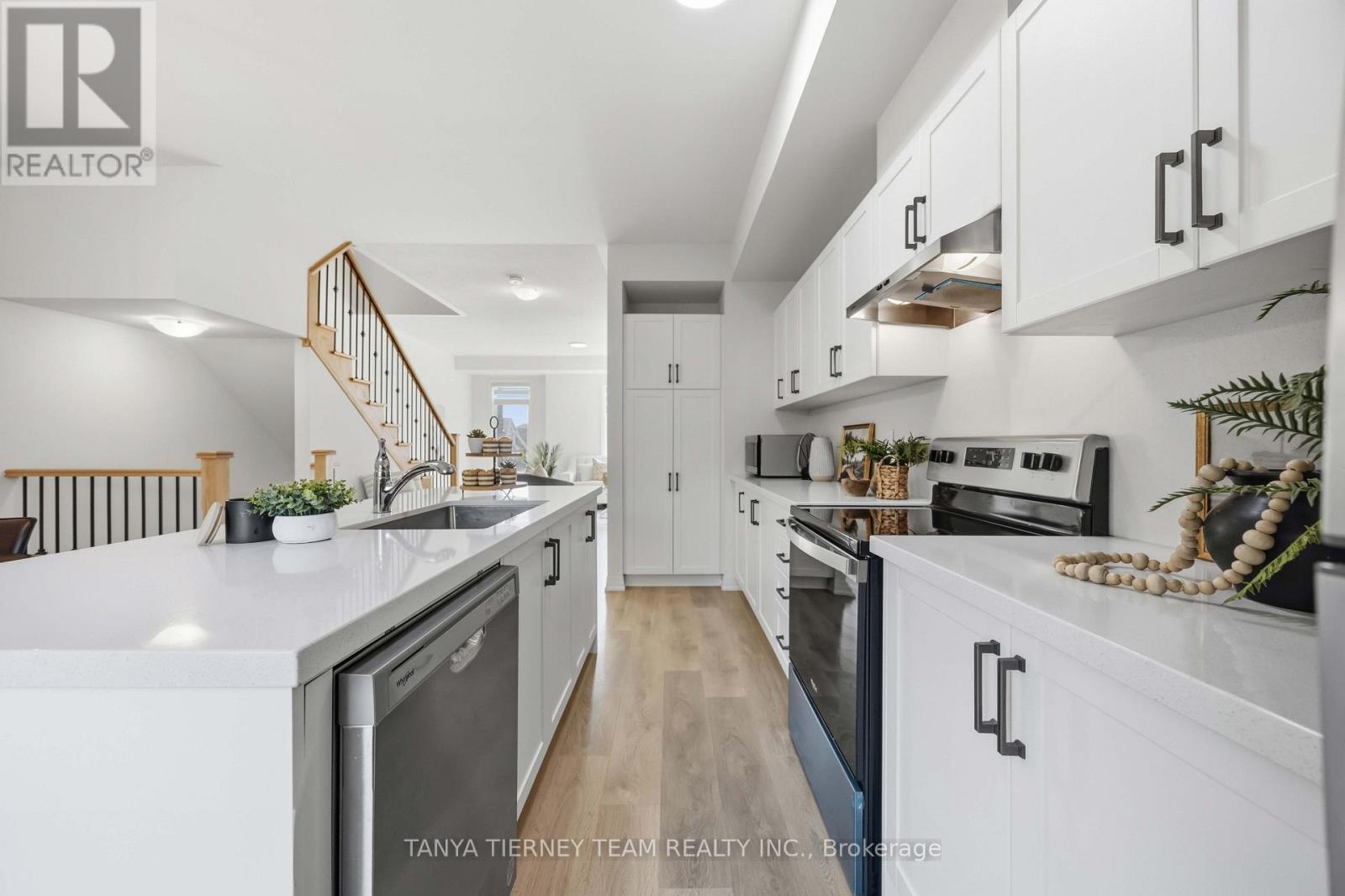 53 Emmas Way Property Photo 16