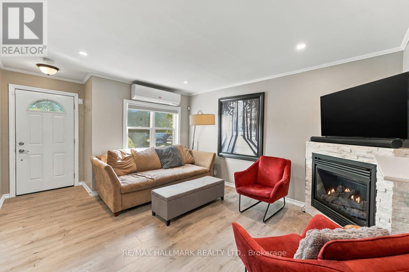 6 Albert Street Property Photo 8