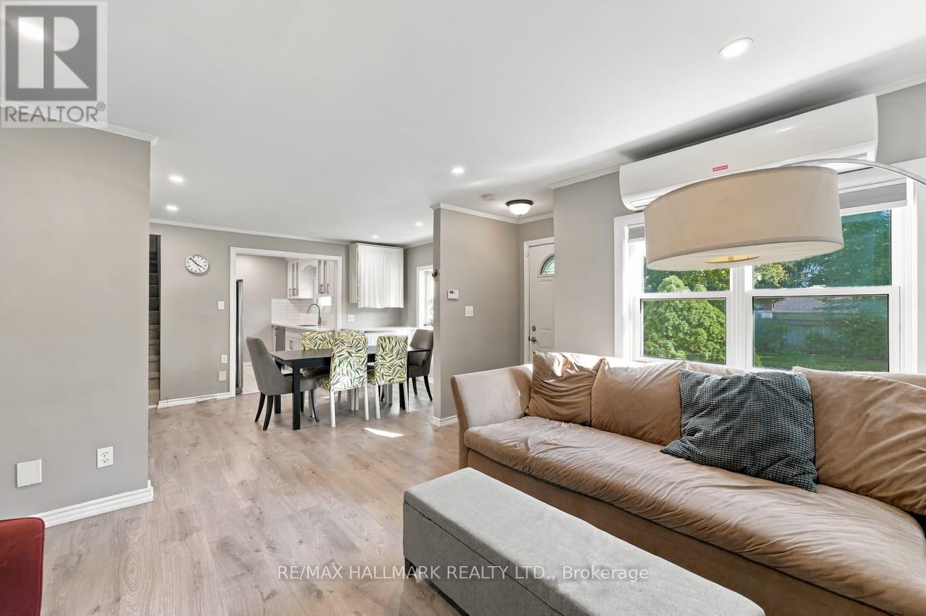 6 Albert Street Property Photo 9