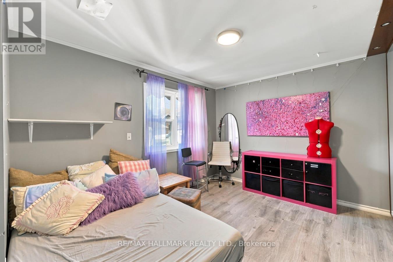 6 Albert Street Property Photo 25