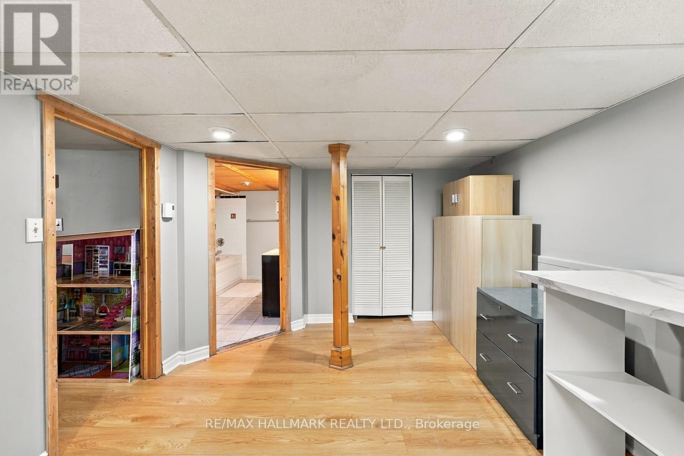 6 Albert Street Property Photo 35