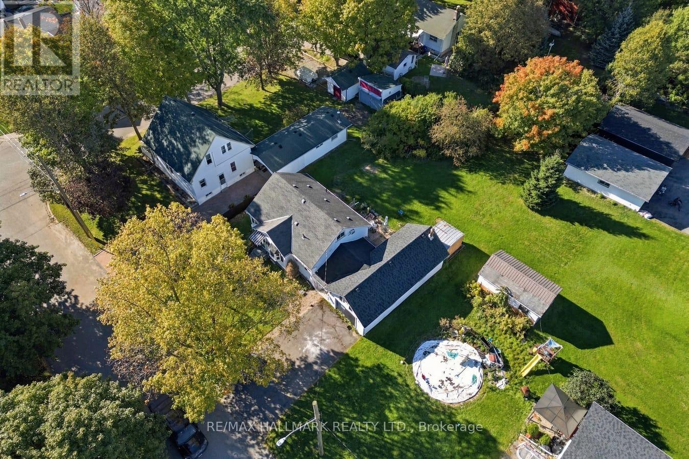 6 Albert Street Property Photo 48