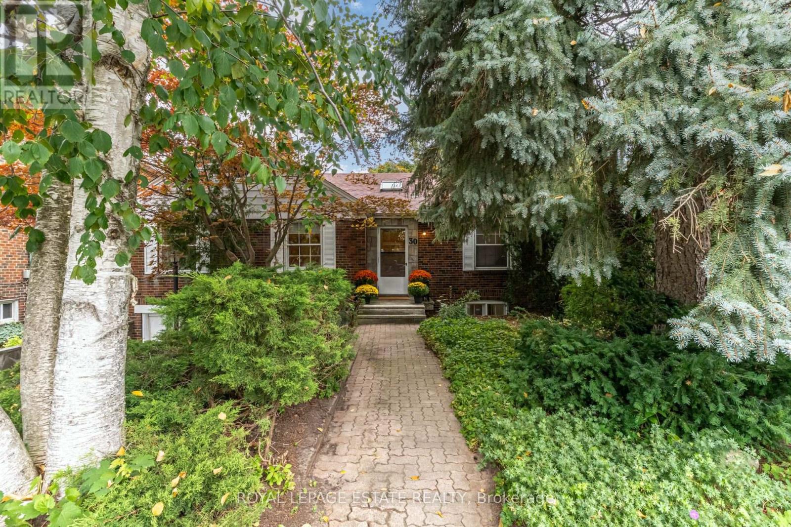 30 Barbara Crescent Property Photo 1