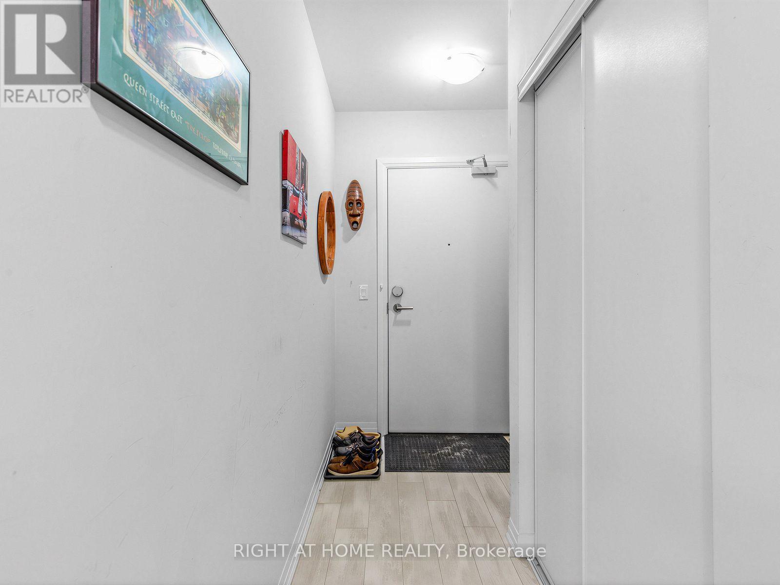 211 - 1630 Queen Street E Property Photo 8