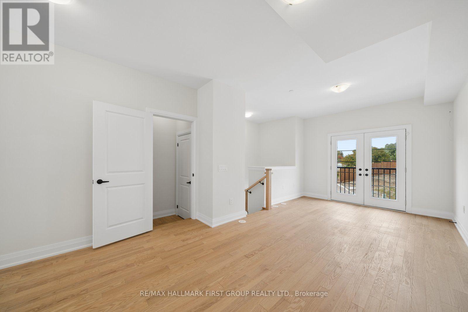 11 Marret Lane Property Photo 2