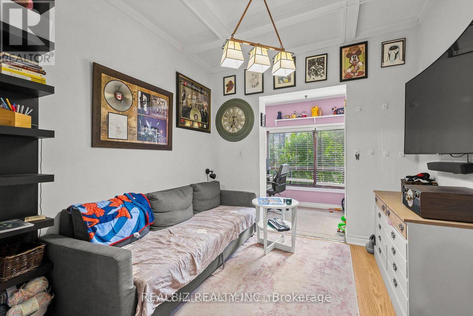 159 Parkmount Road Property Photo 4
