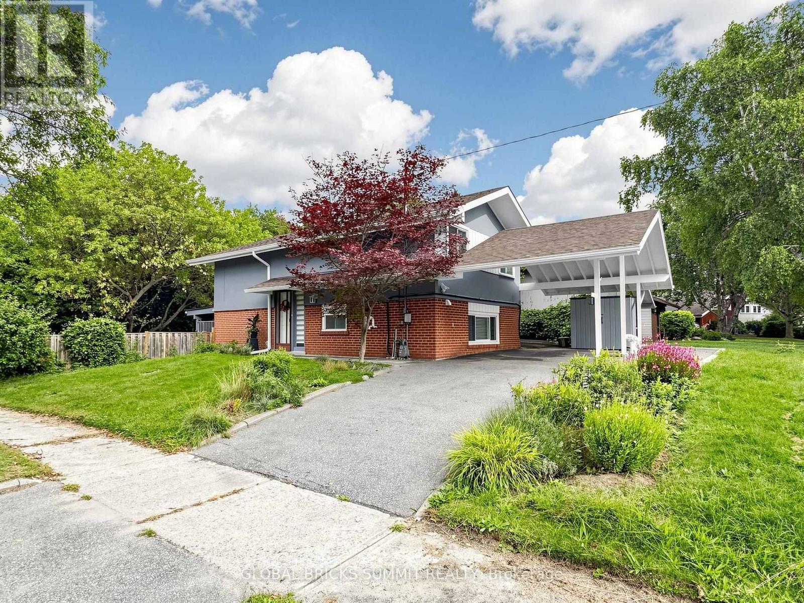 17 Amboy Road Property Photo 1