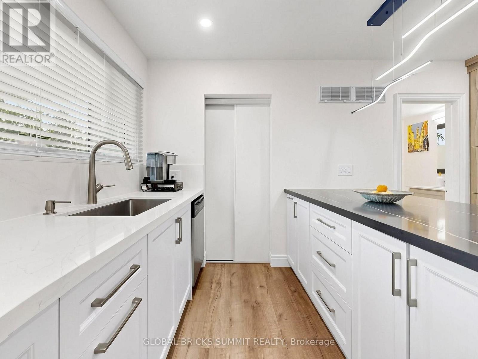 17 Amboy Road Property Photo 14