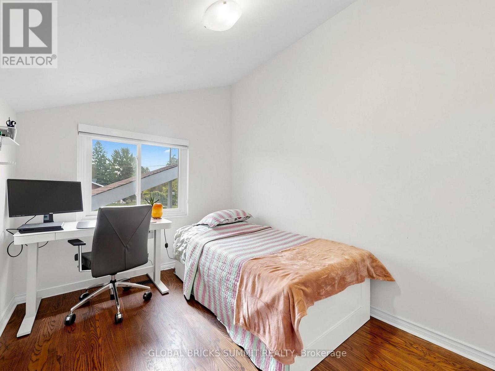 17 Amboy Road Property Photo 23