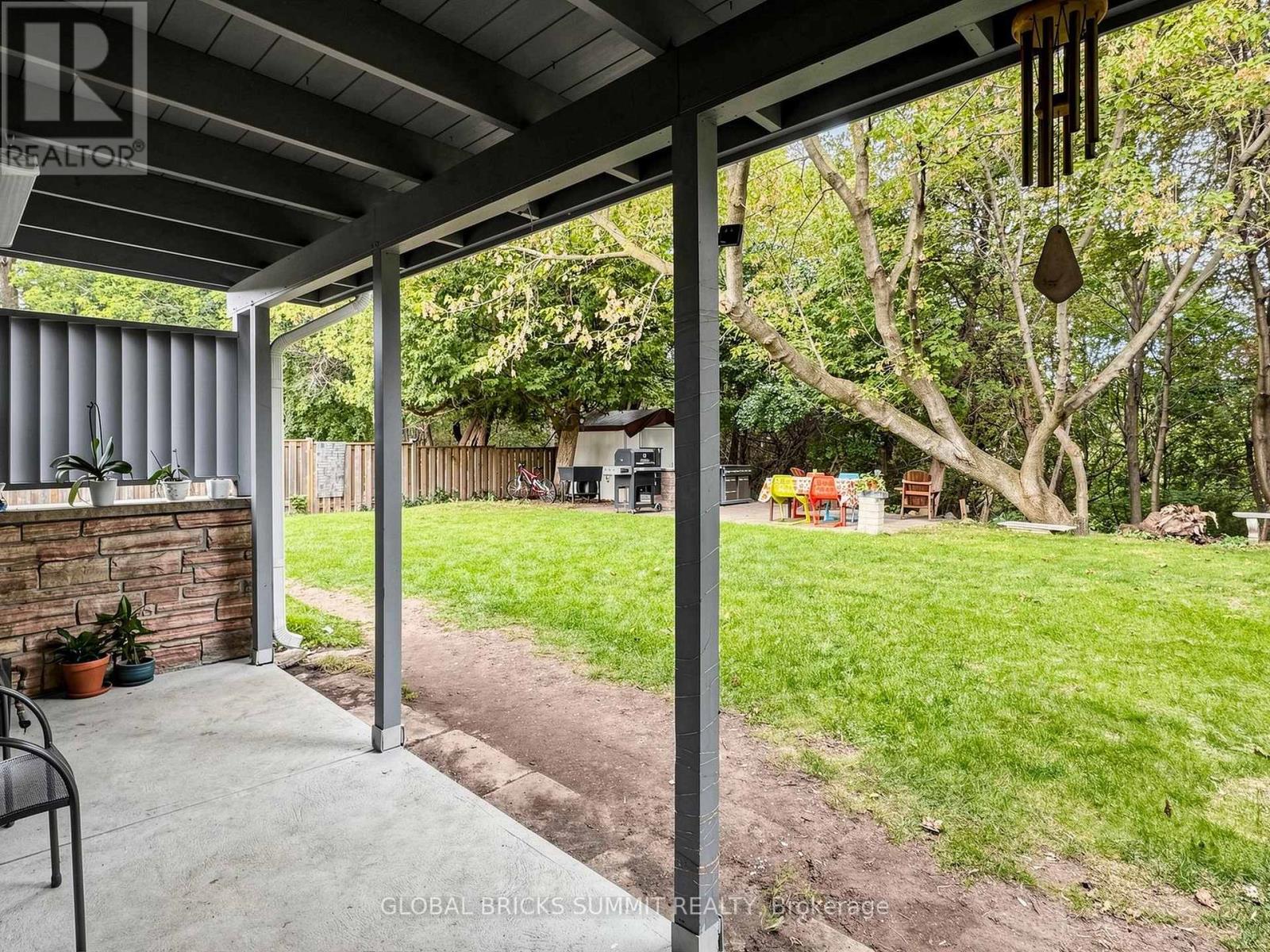 17 Amboy Road Property Photo 26