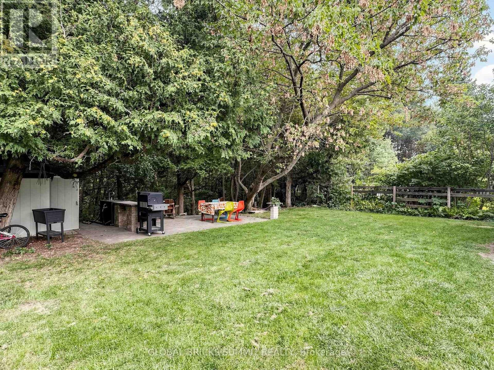 17 Amboy Road Property Photo 31
