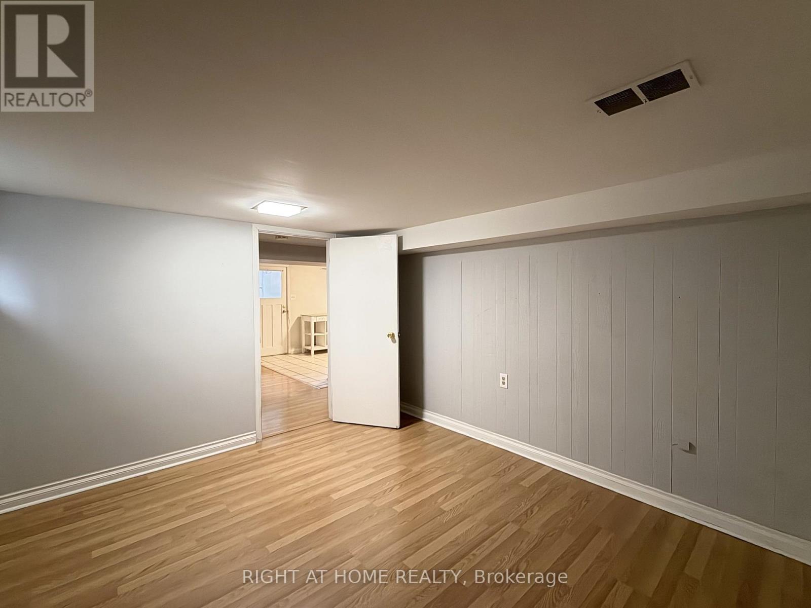 Lower - 214 Greenwood Avenue Property Photo 13