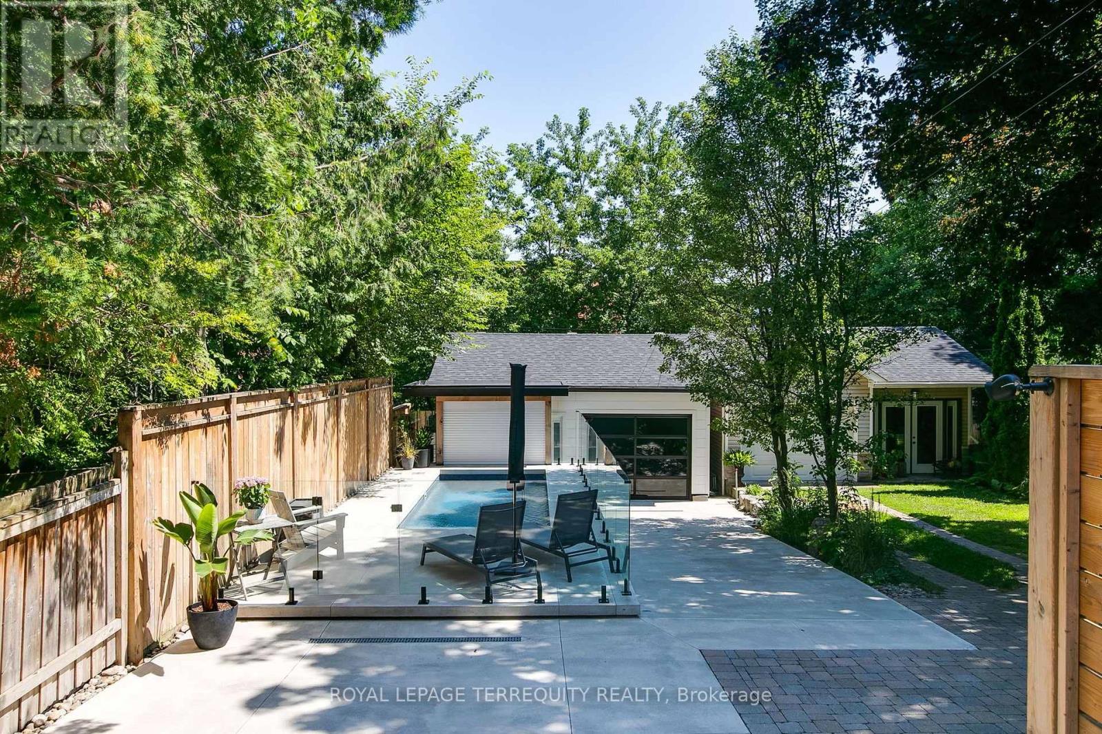1775 Gerrard Street E Property Photo 2
