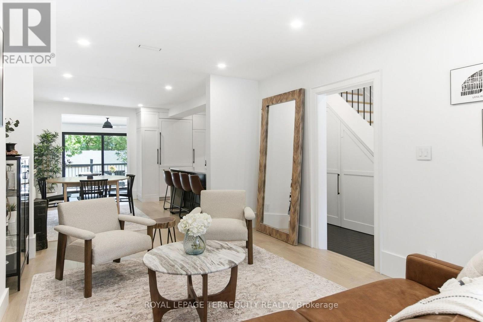 1775 Gerrard Street E Property Photo 7