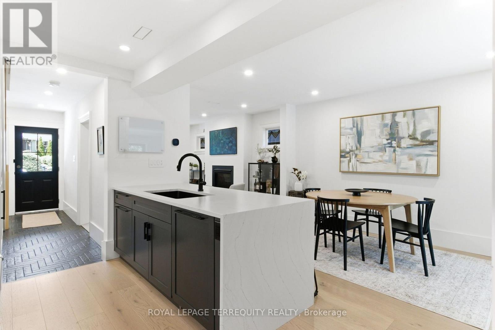 1775 Gerrard Street E Property Photo 13