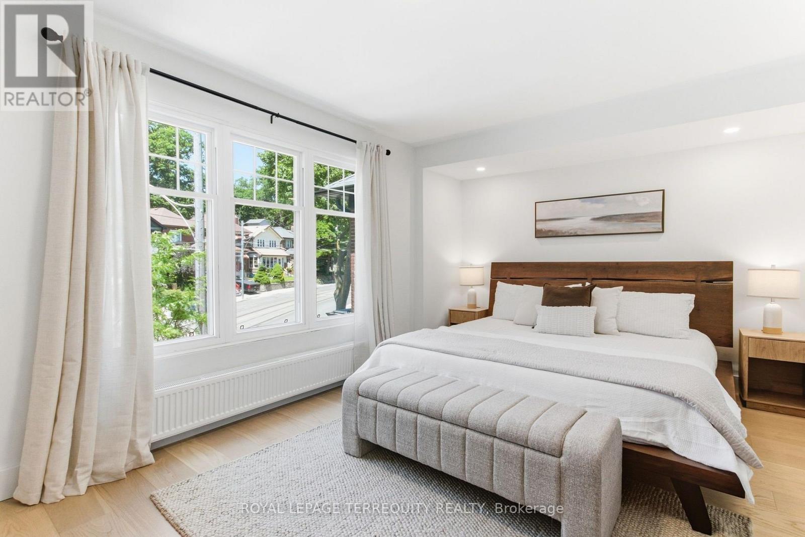 1775 Gerrard Street E Property Photo 17