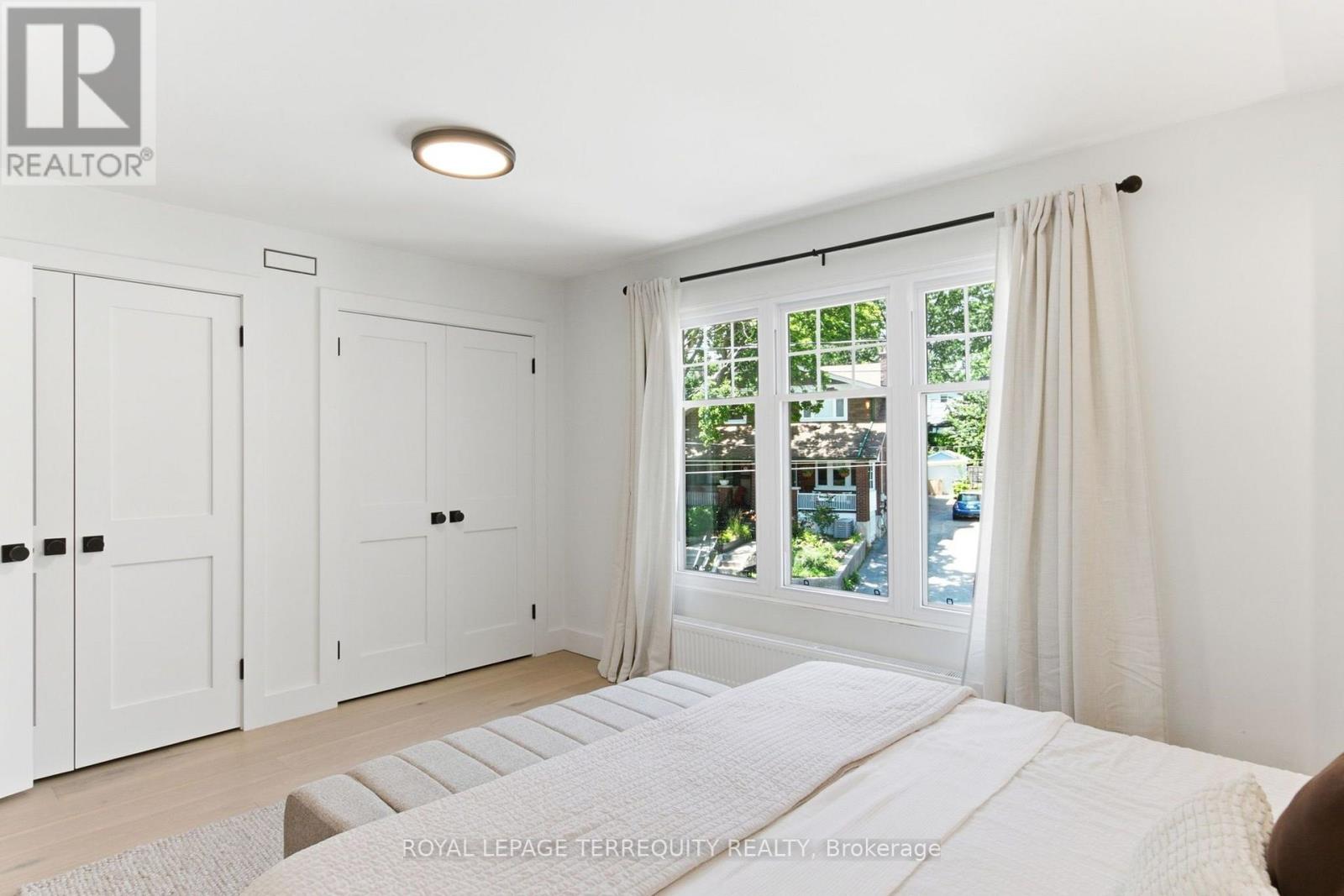 1775 Gerrard Street E Property Photo 18