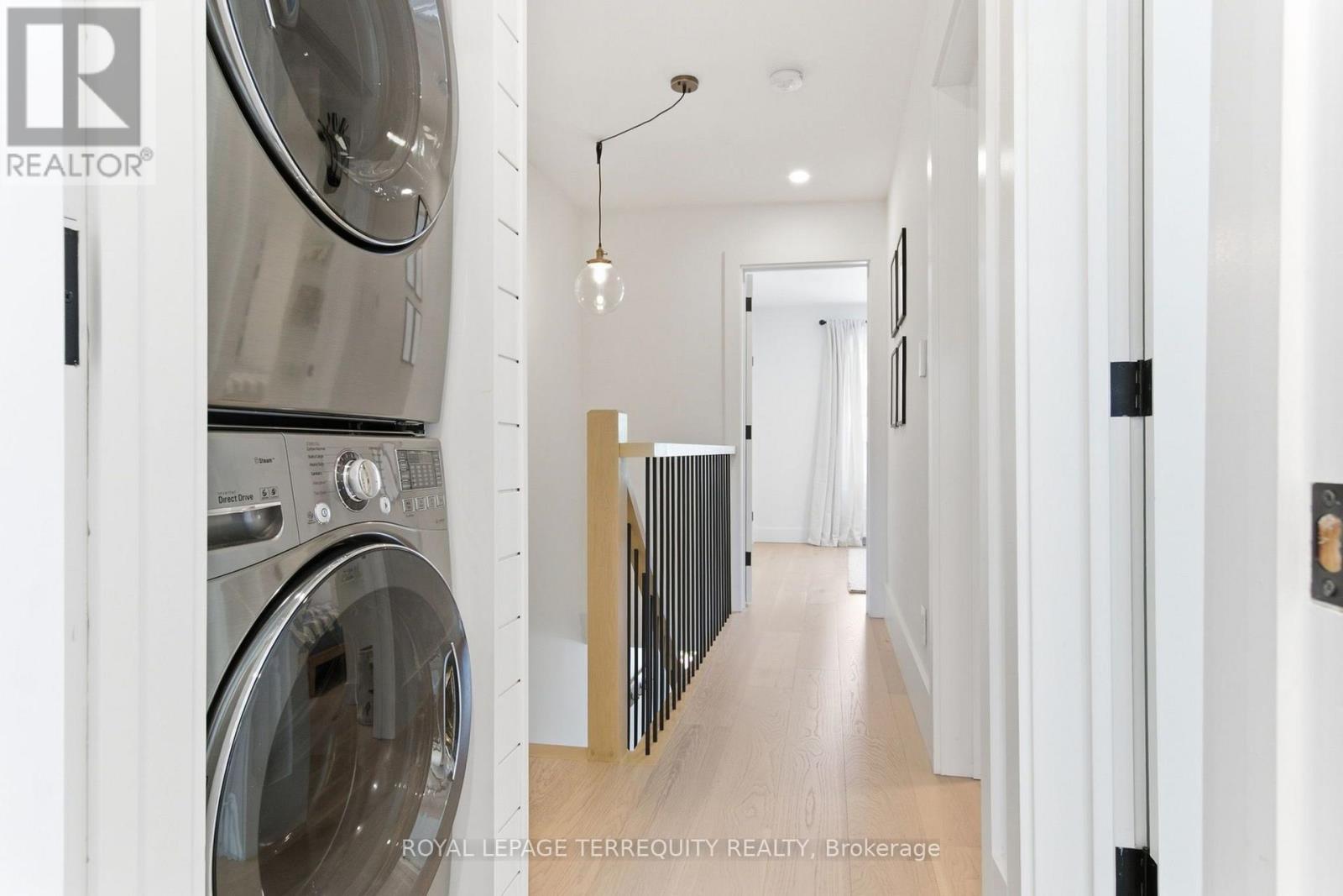 1775 Gerrard Street E Property Photo 23