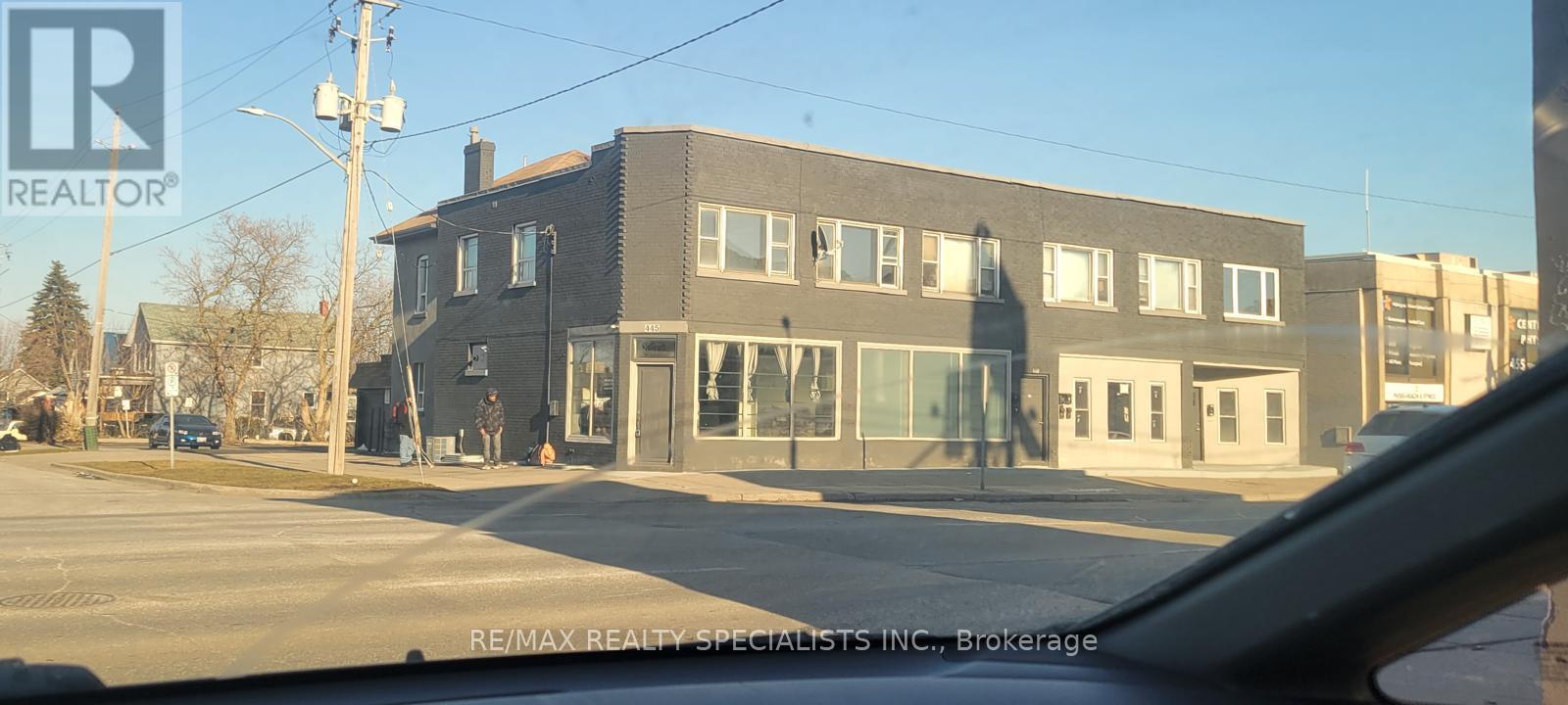 451 Simcoe Street Property Photo 2