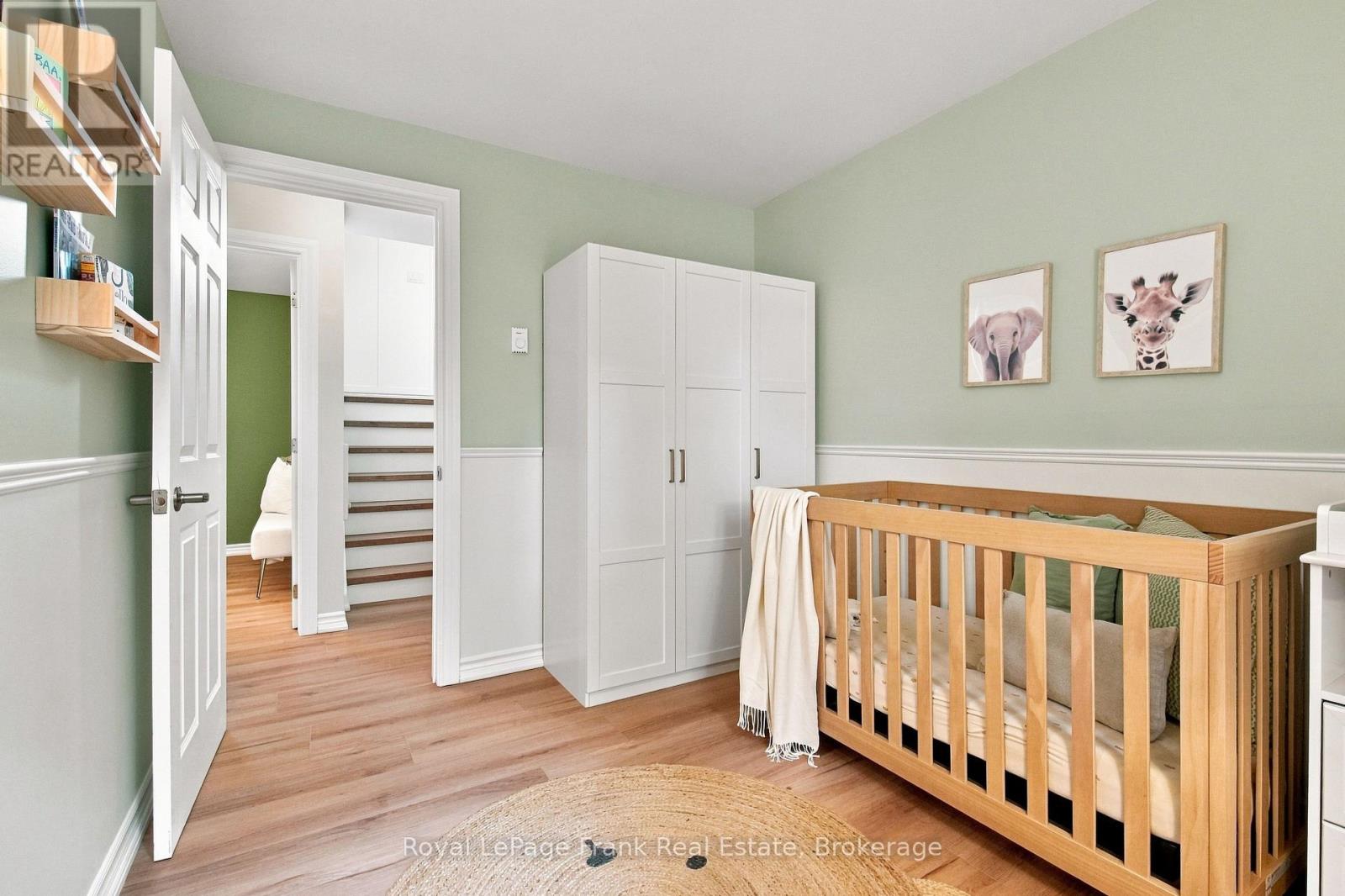 445 Bay Street Property Photo 21