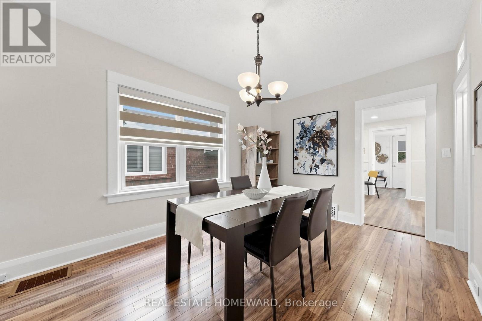 249 Queensdale Avenue Property Photo 12