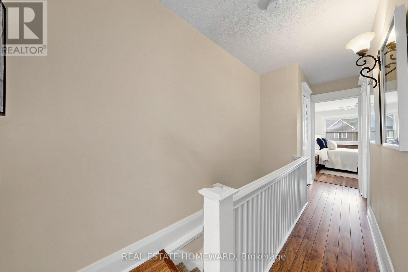 249 Queensdale Avenue Property Photo 22