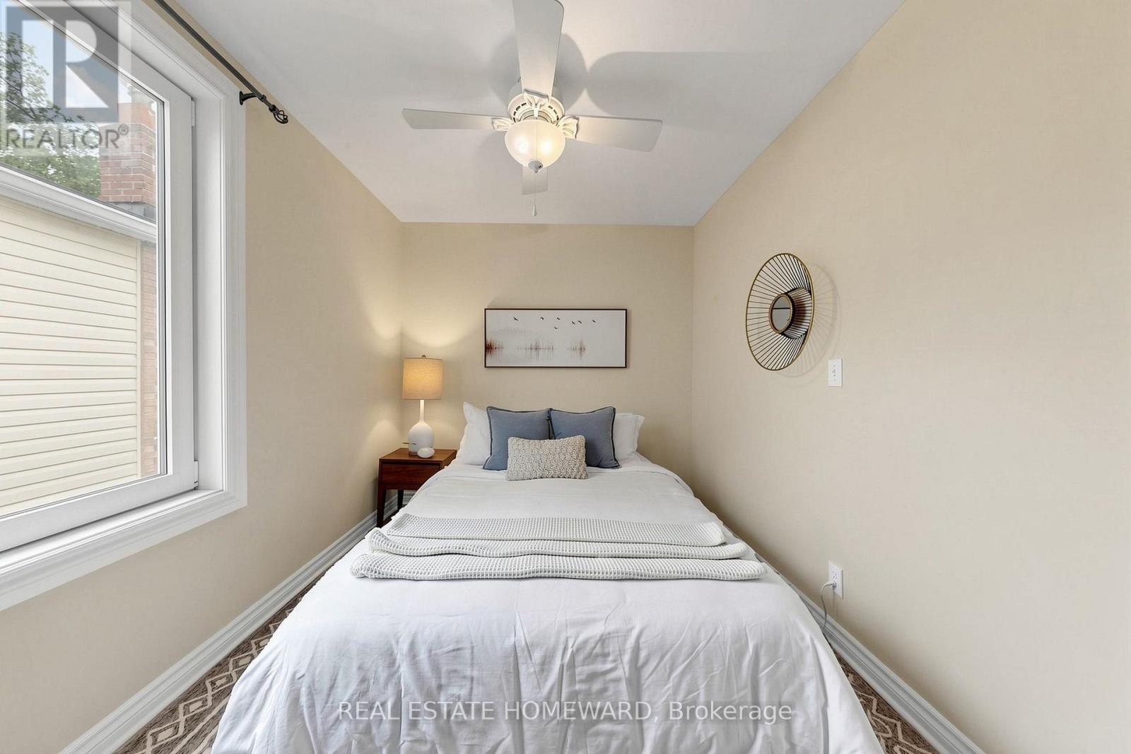 249 Queensdale Avenue Property Photo 27
