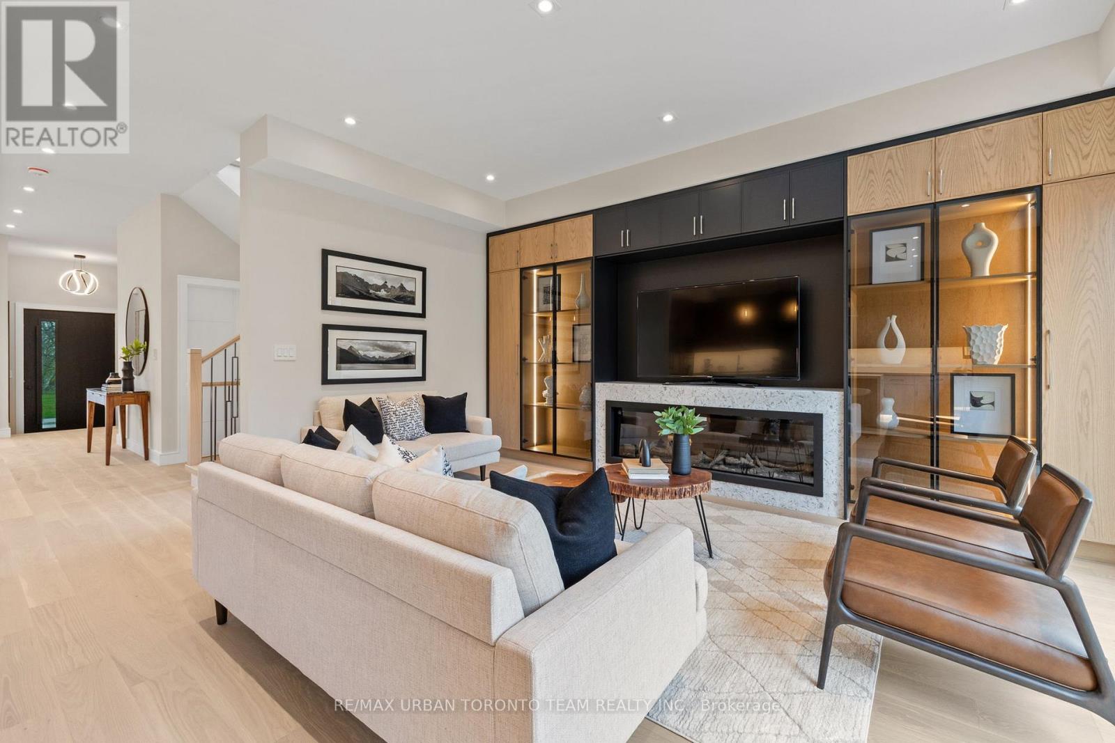 4 Drake Crescent Property Photo 11