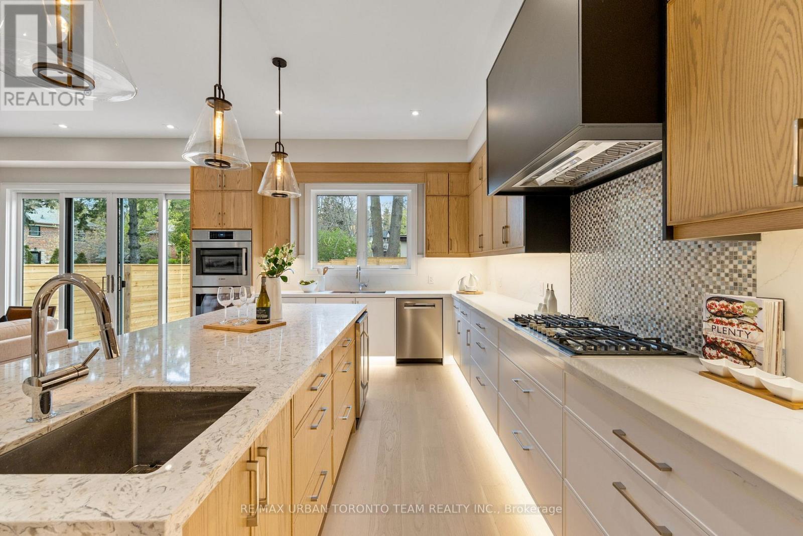 4 Drake Crescent Property Photo 15