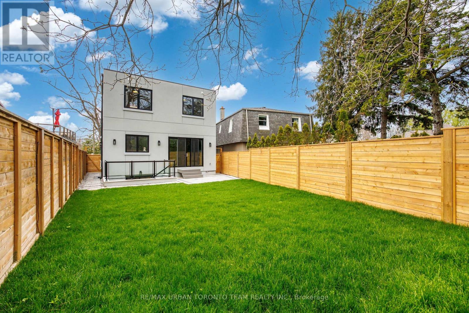 4 Drake Crescent Property Photo 47