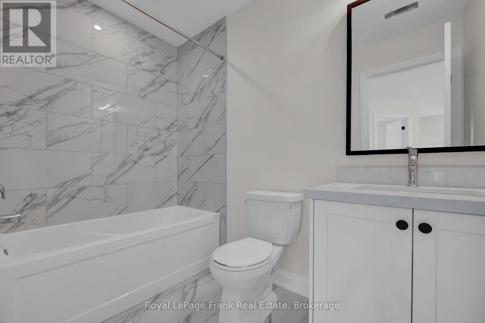 321 Anderson Avenue Property Photo 17