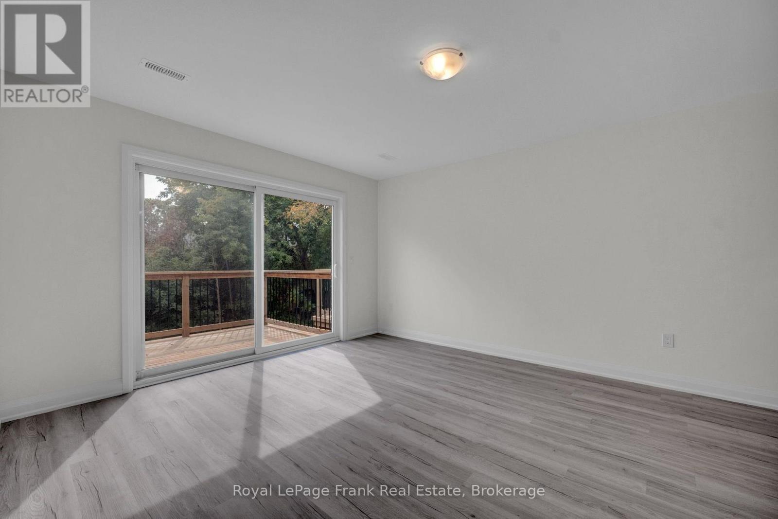 321 Anderson Avenue Property Photo 23