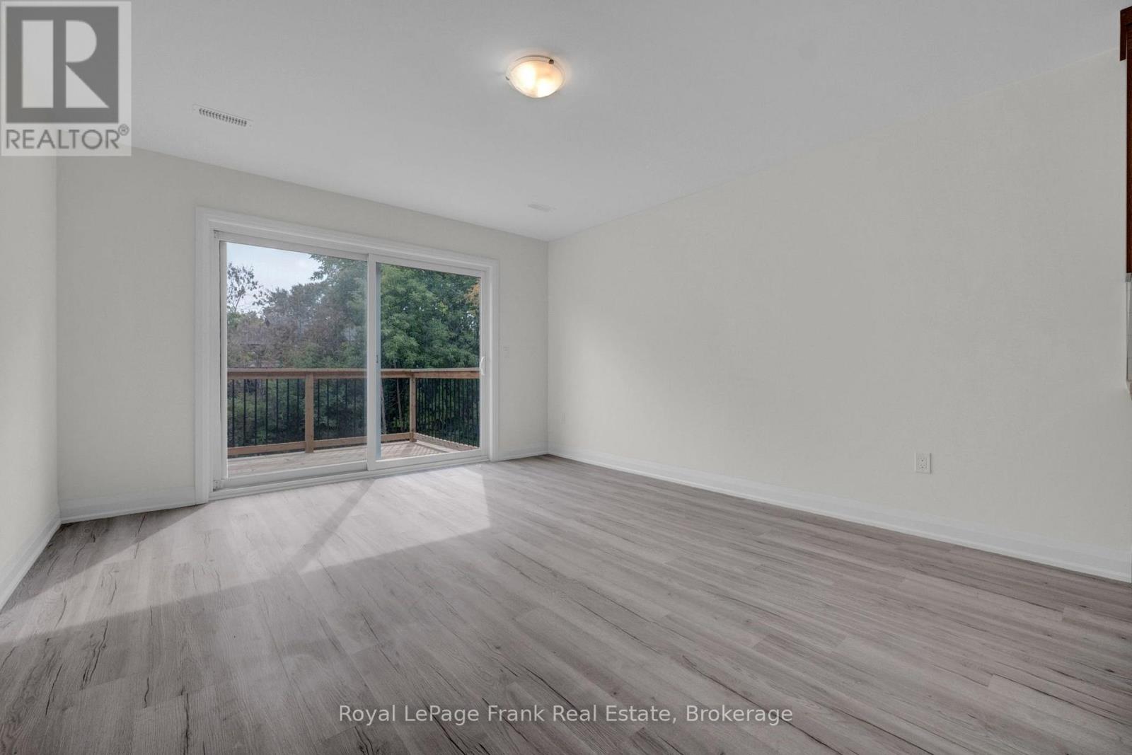 321 Anderson Avenue Property Photo 26