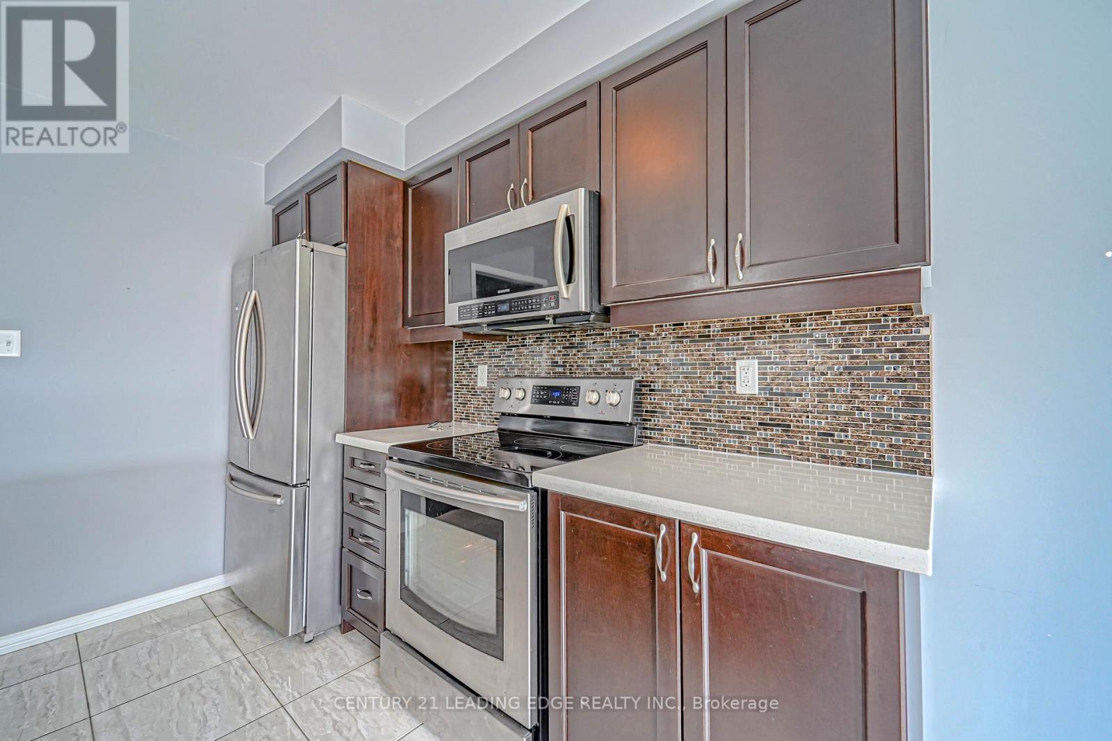 1943 Arborwood Drive Property Photo 12