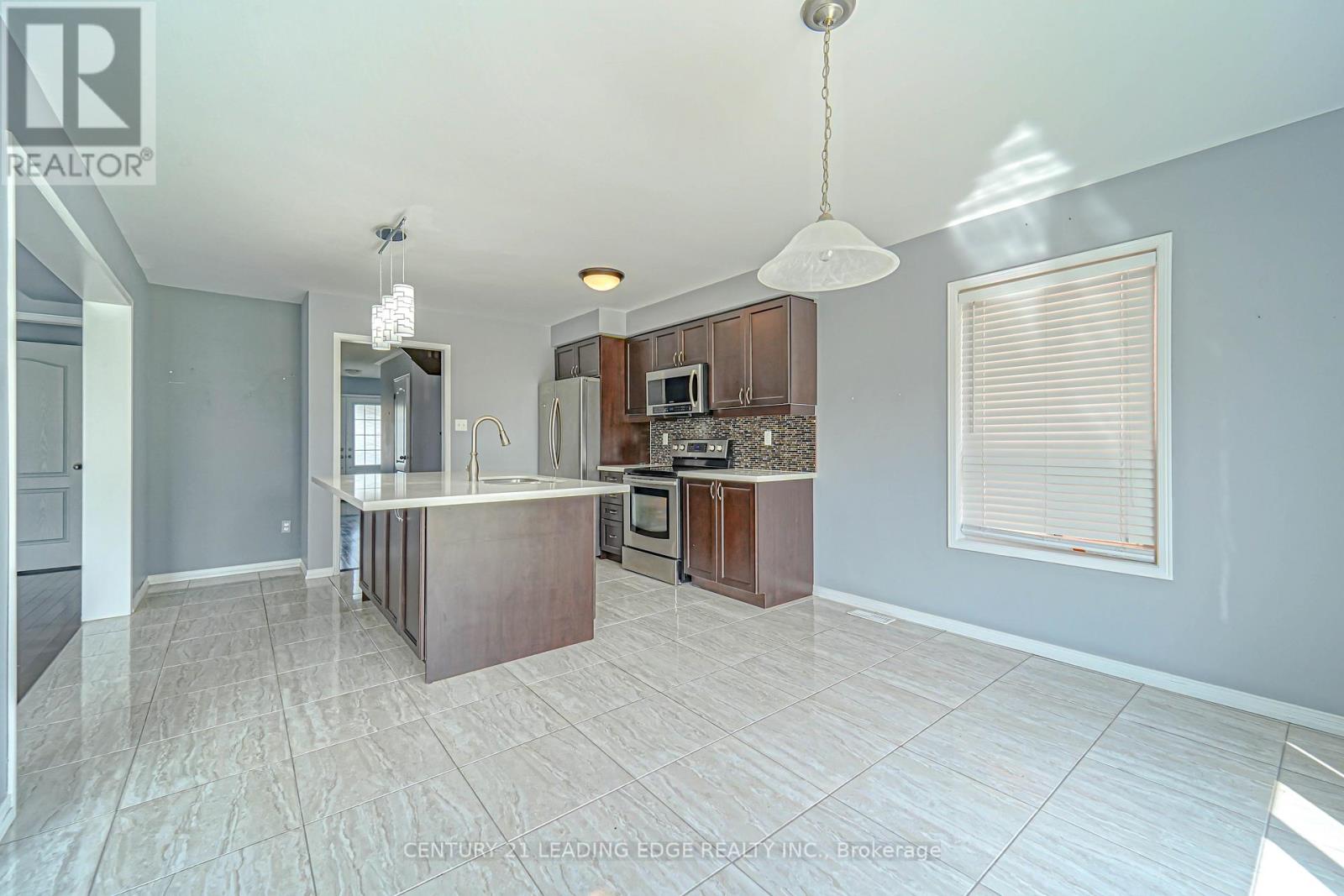 1943 Arborwood Drive Property Photo 13