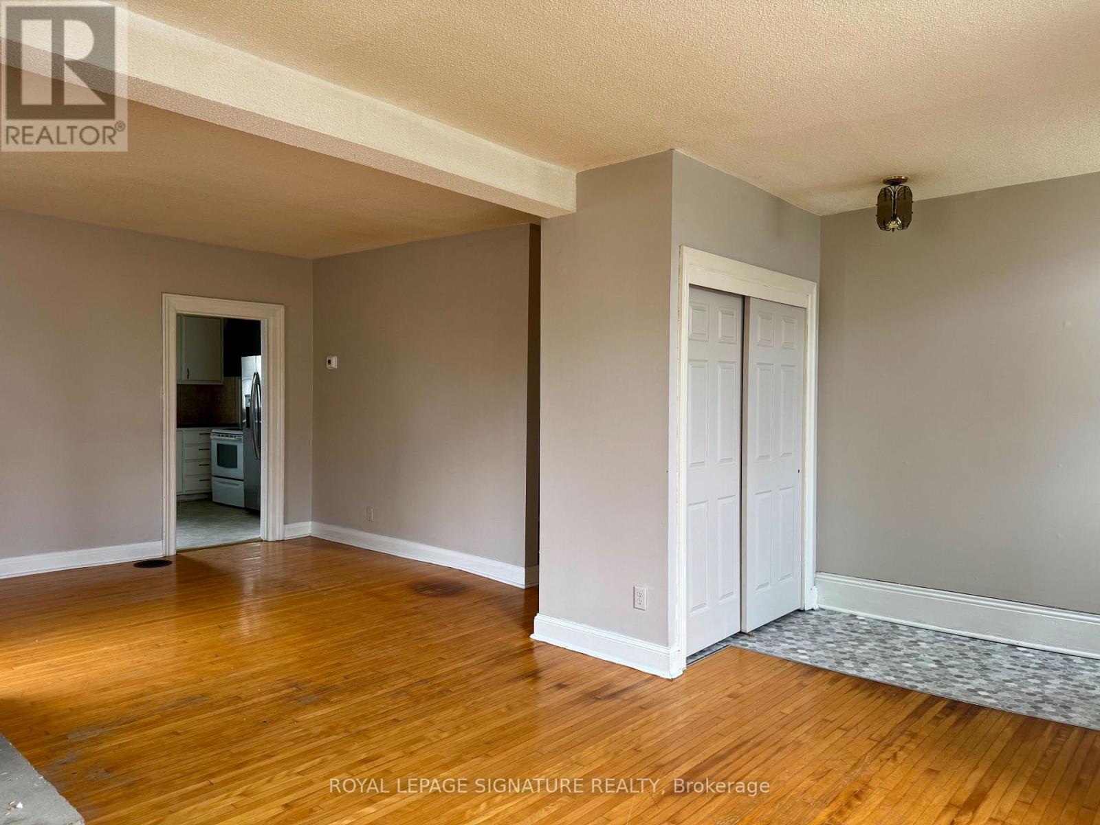 12 Hemlock Avenue Property Photo 7