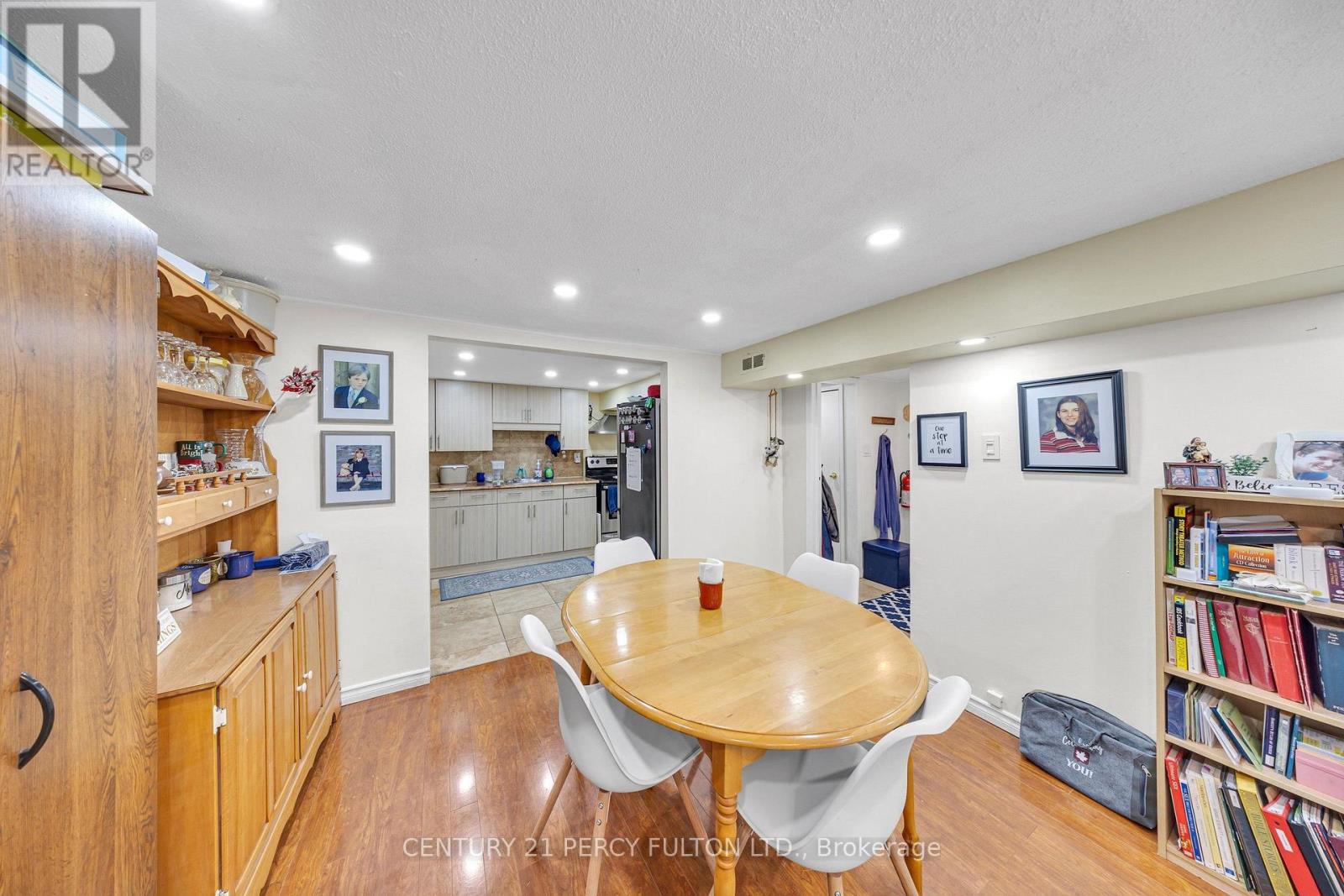 719 Balaton Avenue Property Photo 24