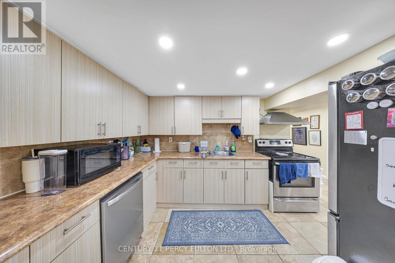 719 Balaton Avenue Property Photo 25