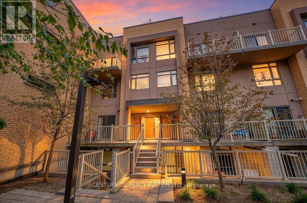 304 - 90 Orchid Place Drive Property Photo 1