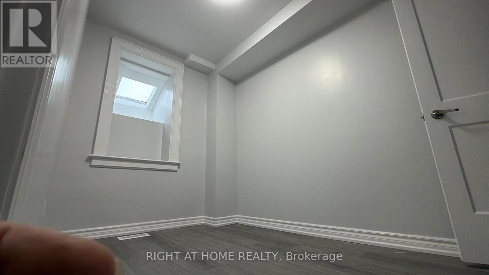 Main - 408 Strathmore Boulevard Property Photo 5