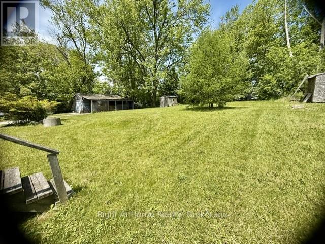 118 Percy Crescent Property Photo 4