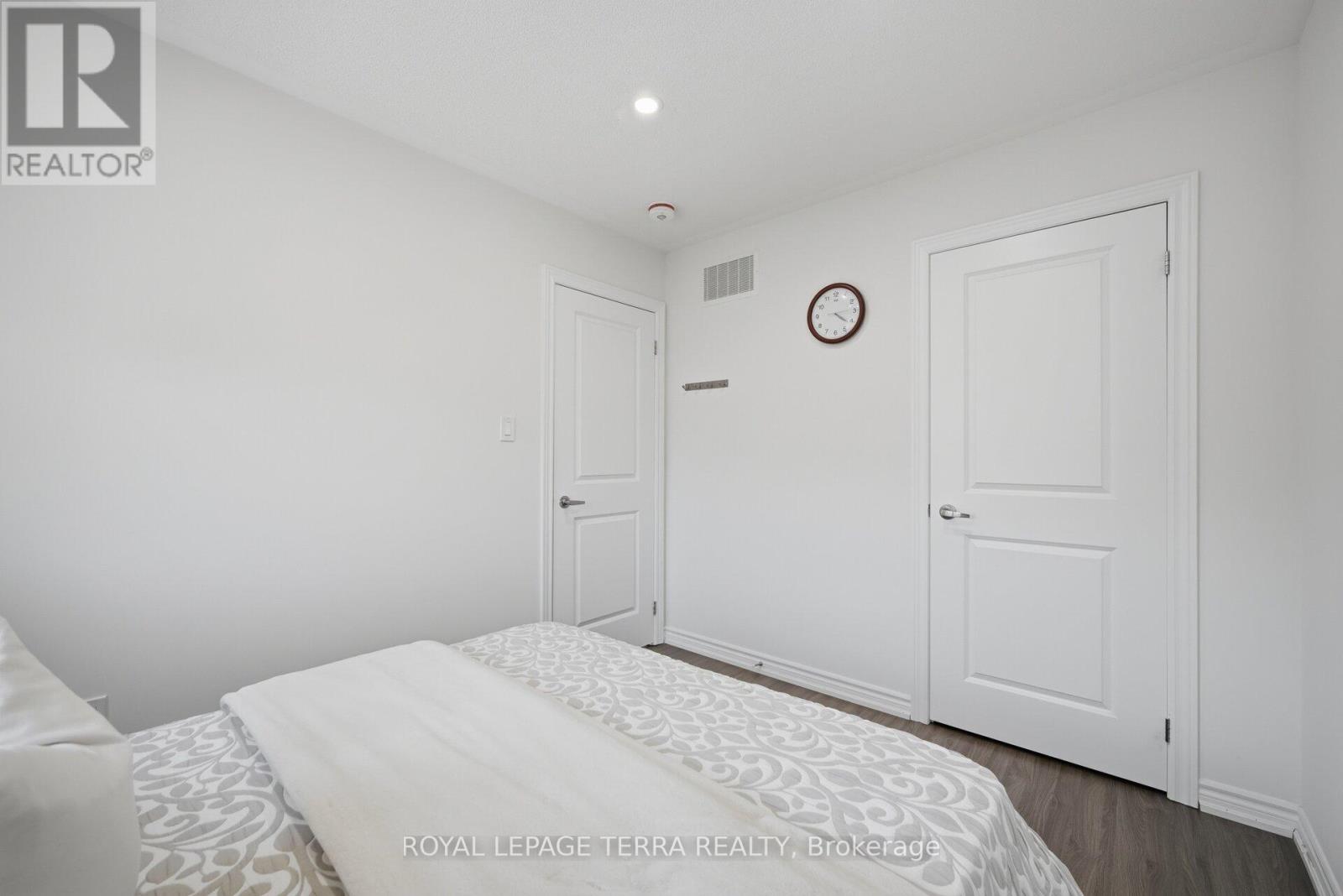 38 Hallmark Way Property Photo 21